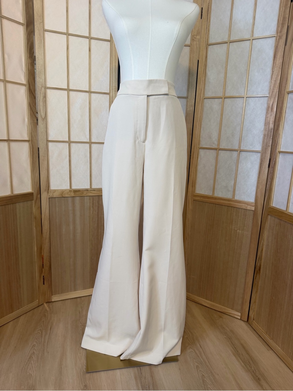 Express Cream Wide-Leg High-Rise Trousers